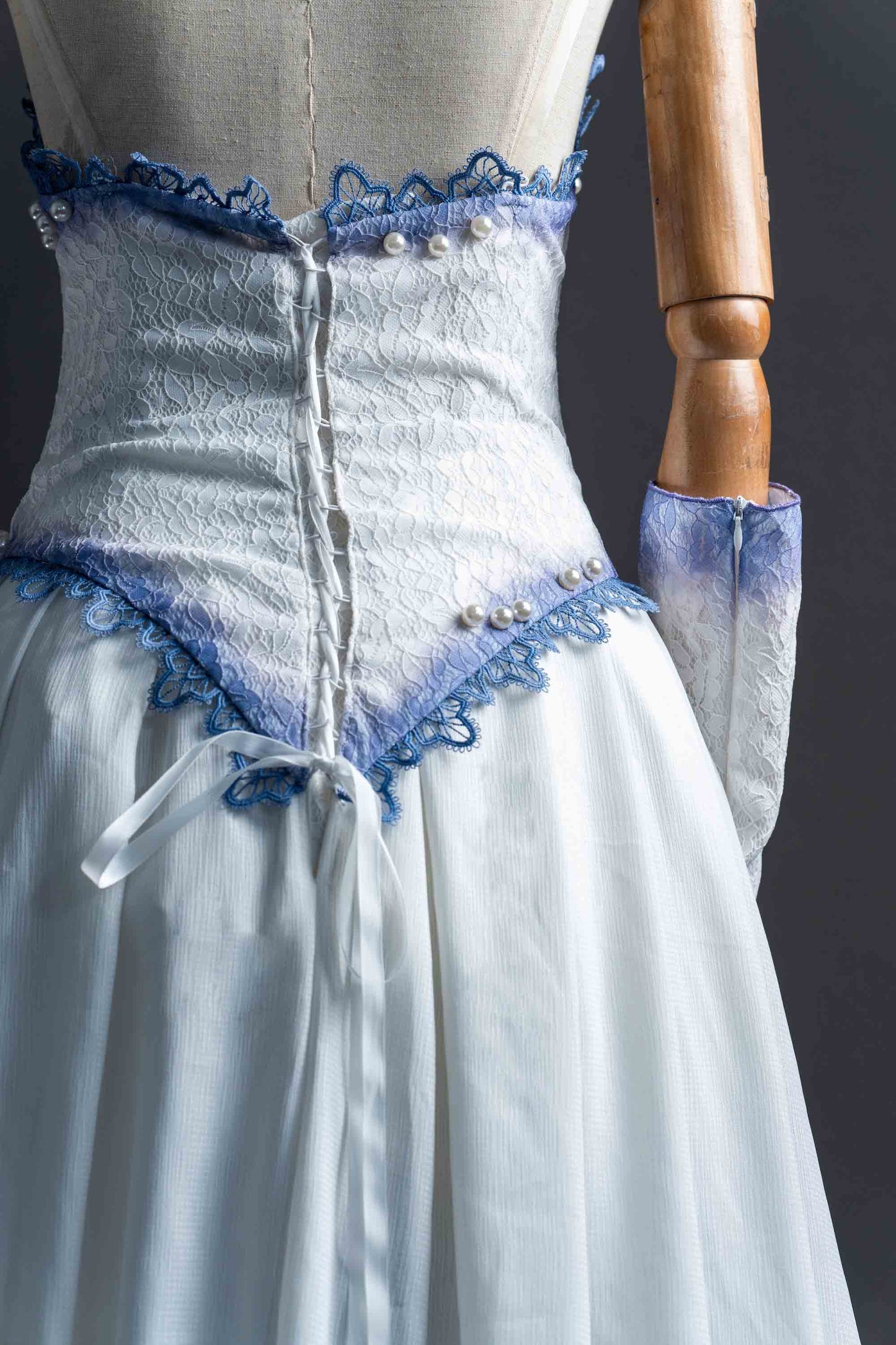 Tim Burton's Corpse Bride Cosplay Costume Suit for Halloween