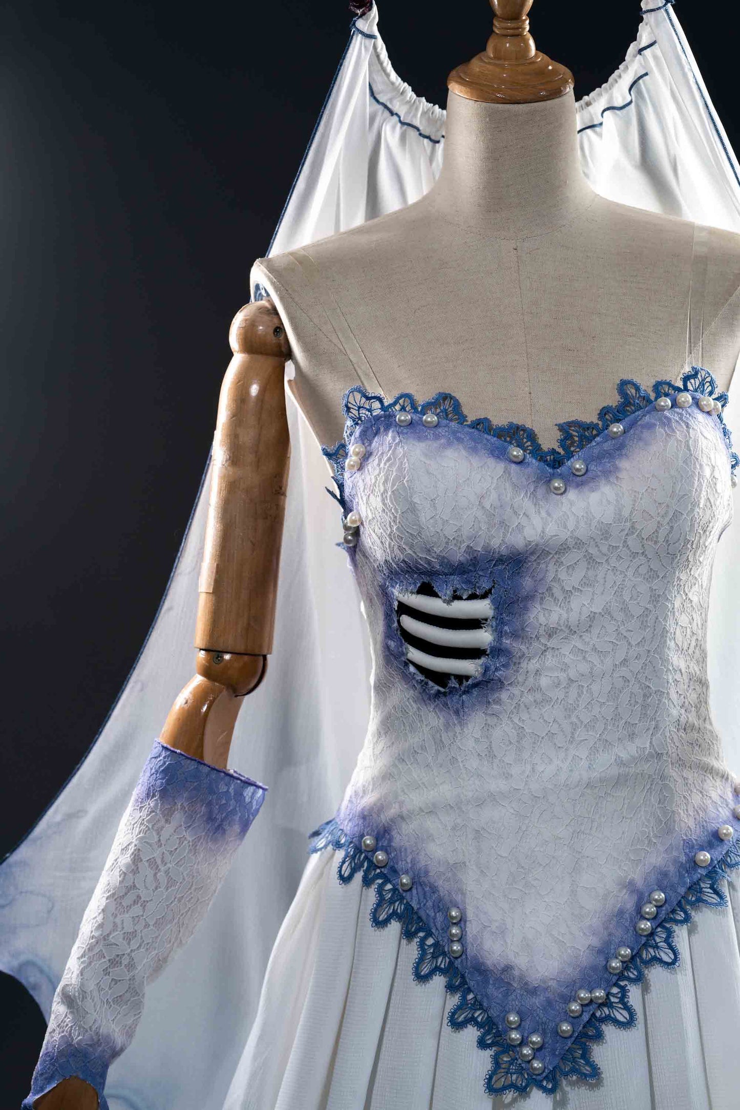 Tim Burton's Corpse Bride Cosplay Costume Suit for Halloween